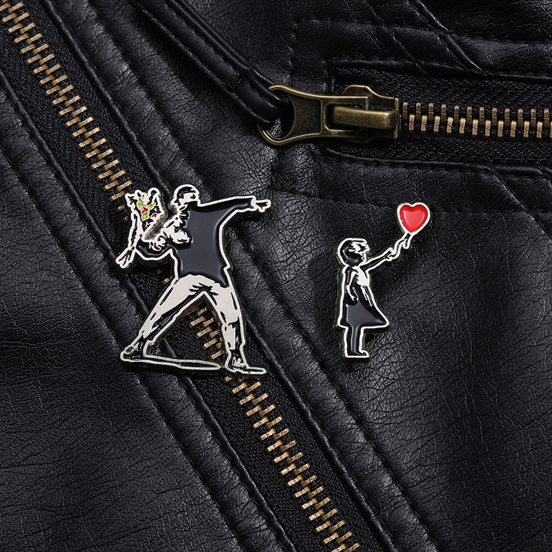 5 Styles Sculpture Enamel Pins - đánh giá và giá Sewing Labels